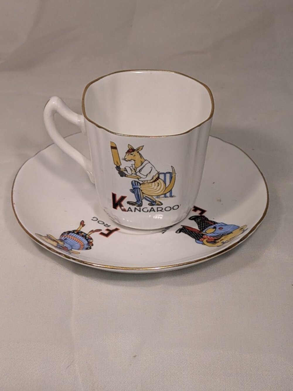 Queen Anne Eng Sweet Child's China Cup Saucer Animal Gold Trim AUSTRALIA CRICKET